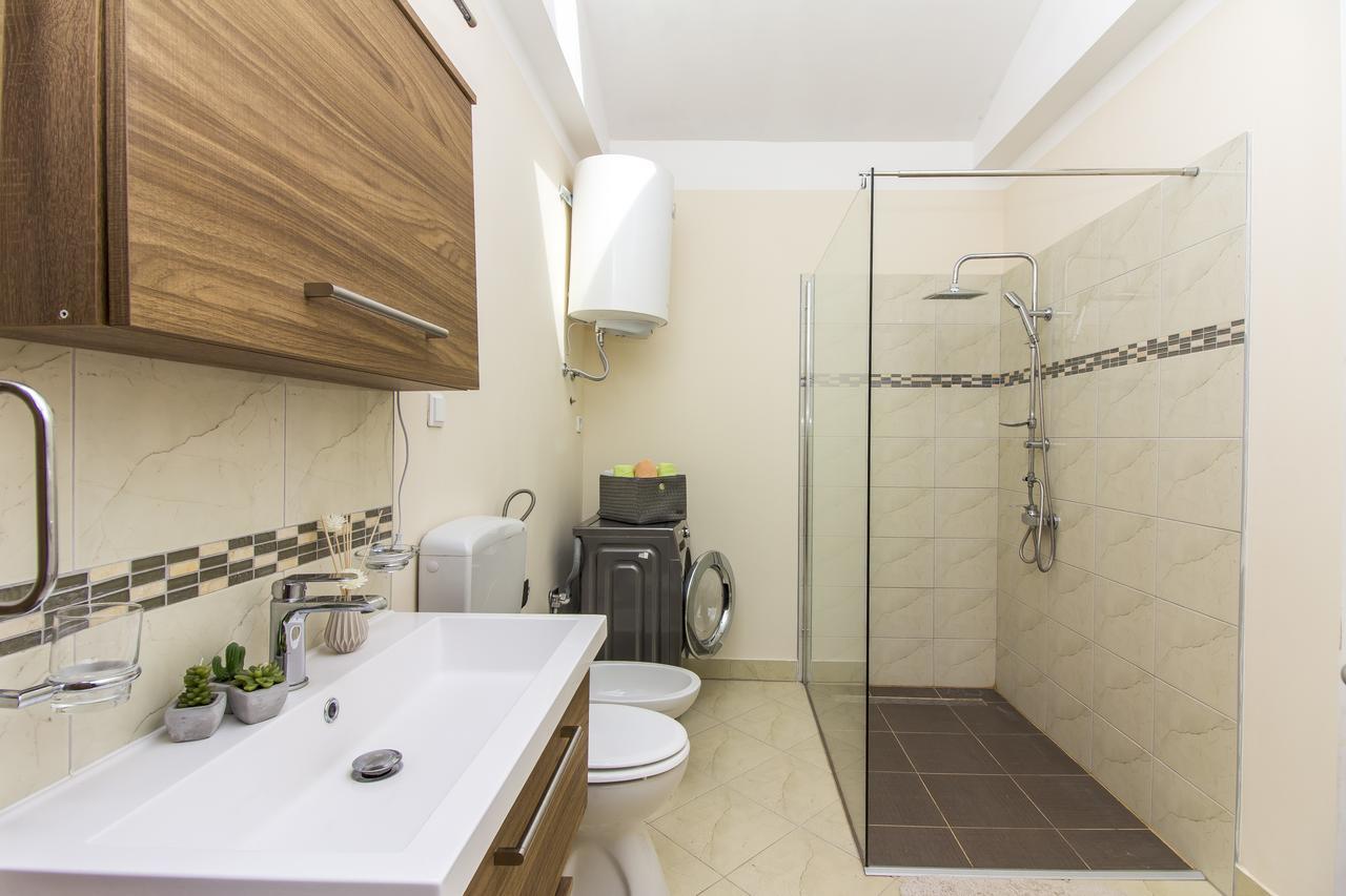 Apartman Maxim Appartement Pula Buitenkant foto