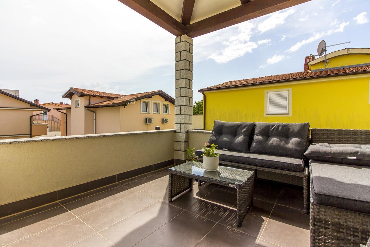 Apartman Maxim Appartement Pula Buitenkant foto