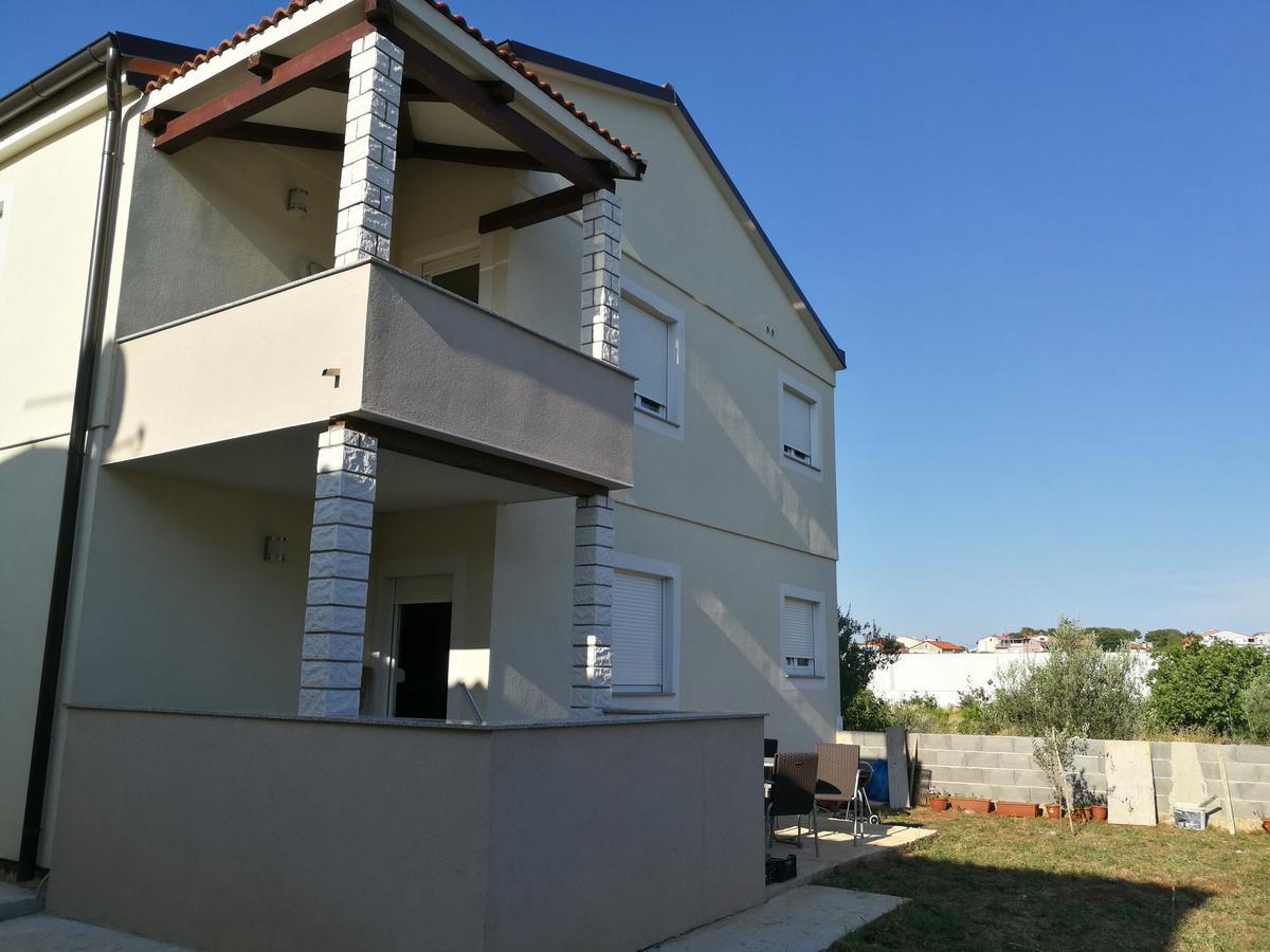 Apartman Maxim Appartement Pula Buitenkant foto